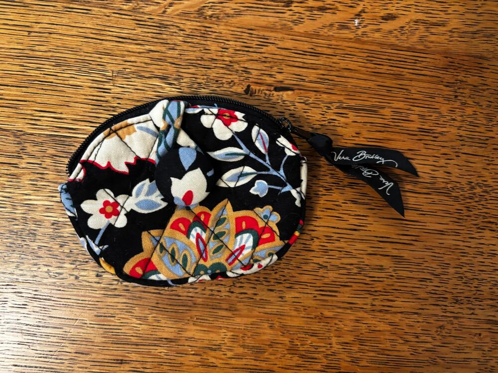 Vera Bradley Coin Purse in Retired Versaille Pattern